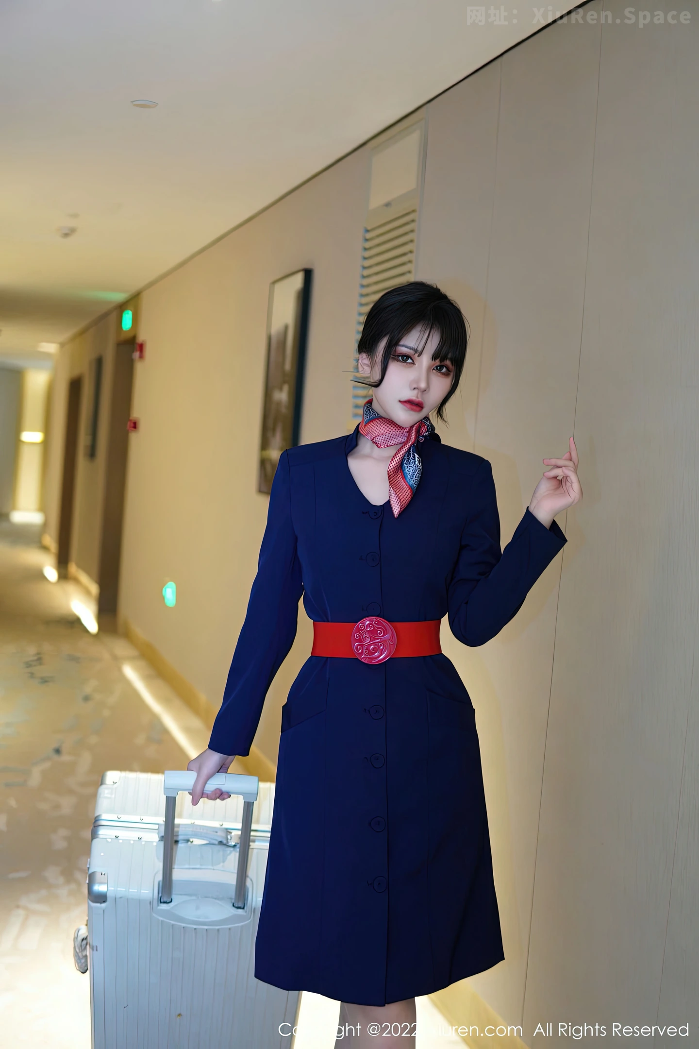 图片[5]-[XiuRen秀人网]2022.12.23 VOL.6038 周于希Sally 红色情趣圣诞女郎制服性感私房写真集-秀人网官方网站